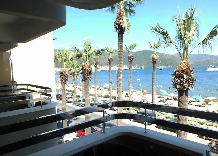 Hotel Candan Citybeach