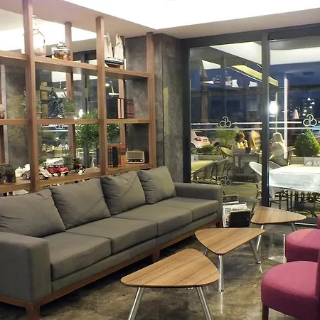 Candan Citybeach Hotel