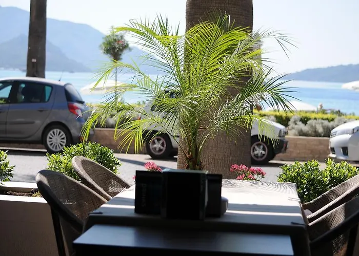 Hotel Candan Citybeach