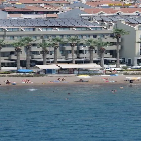 Otel Candan Citybeach 3*